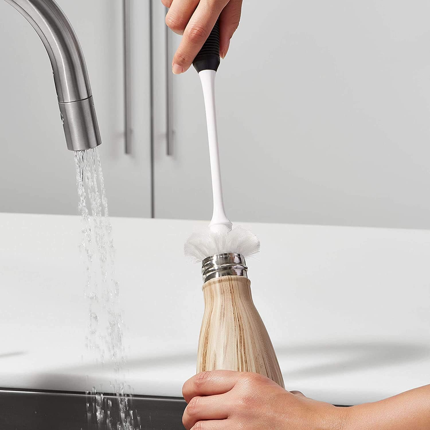 OXO Good Grips Bottle Brush - image from Amazon 2